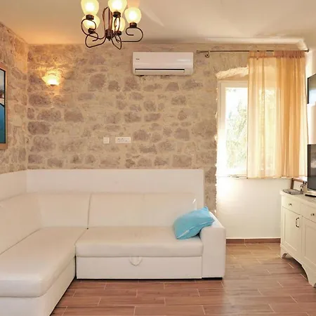 Luka Brac Hébergement de vacances Ložišće