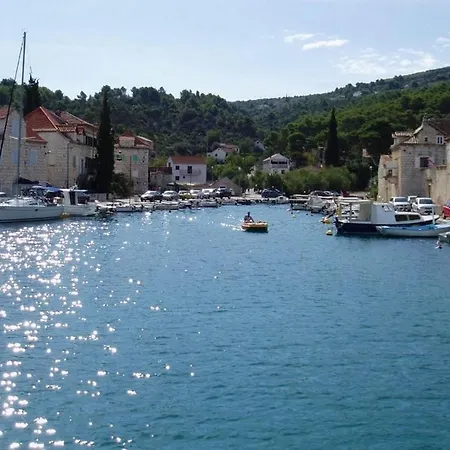 Luka Brac Hébergement de vacances
