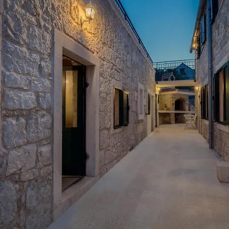 Ferienhaus Luka Brac Ložišće