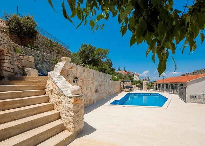 Vakantiehuis Luka Brac *