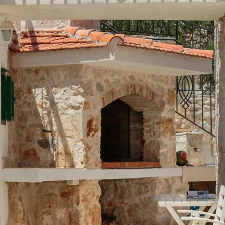 Luka Brac Vakantiehuis Ložišće